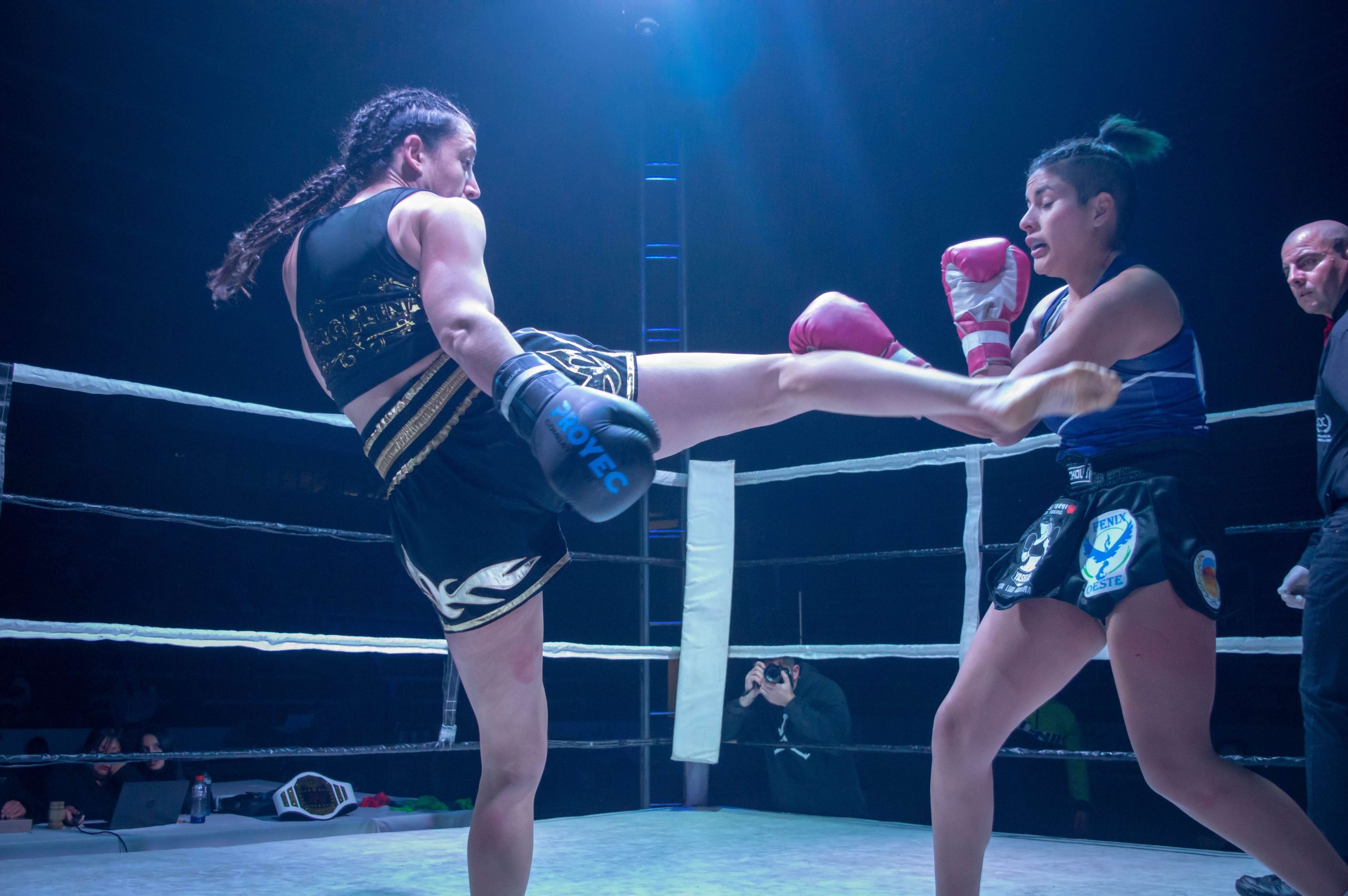 How Kickboxing Improves Physical Fitness?